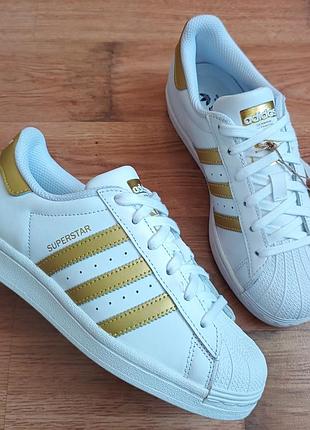 Новые оригинальные adidas superstar р36 длина стельки по факту 22.5см