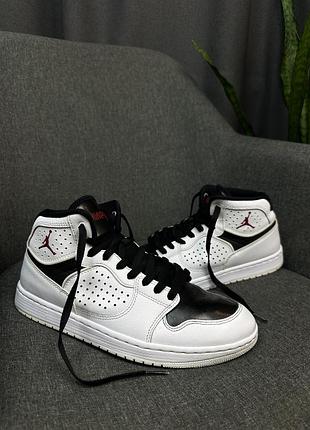 Оригінальні кросівки  nike air jordan access white ar3762-101