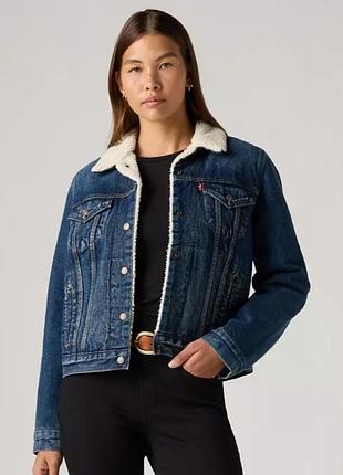 Джинсова куртка на хутрі levis