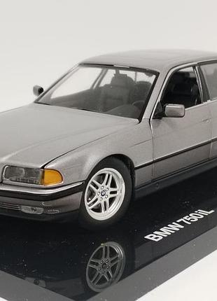 Колекційна масштабна модель автомобіля bmw 7 series e38 750il 1:24 minichamps