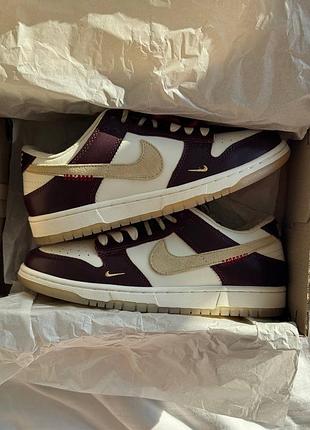 Кросівки nike dunk lx white/maroon