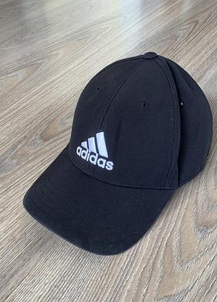 Мужская оригинальная чёрная кепка бейсболка adidas osfm