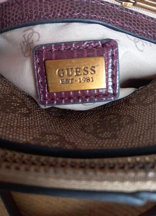 Монограмная сумка guess 8