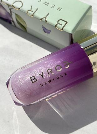 Зволожуюча олія для губ byroe shimmer lip oil (sugar plum) 3.7 ml