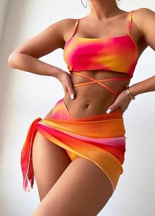 Модний бомбезний комплект одягу для пляжу