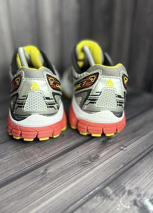 Кросівки brooks ghost 7/р.44 6