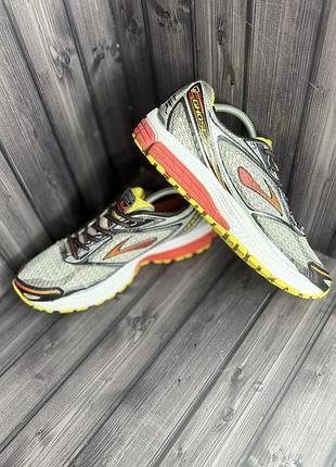 Кросівки brooks ghost 7/р.44 3