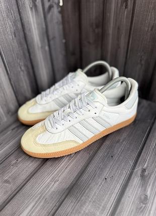 Кросівки adidas samba/р.39,5
