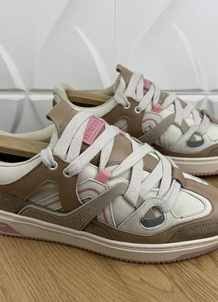 Оригінальні кросівки represent bully chunky low-top