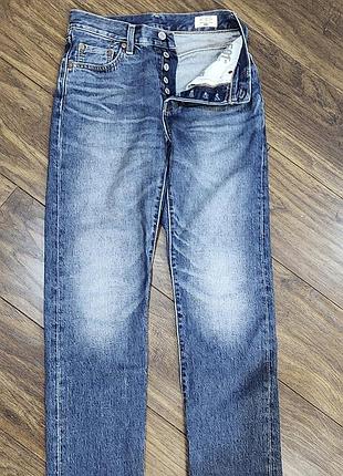 Джинсы levi strauss женские в идеальном состоянии, цвет синий, оригинал, прямые. w25 l30.