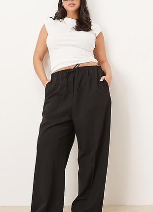 Asos 24 р чорні широкі з стрілочками
