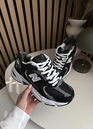 ▪️new balance 530