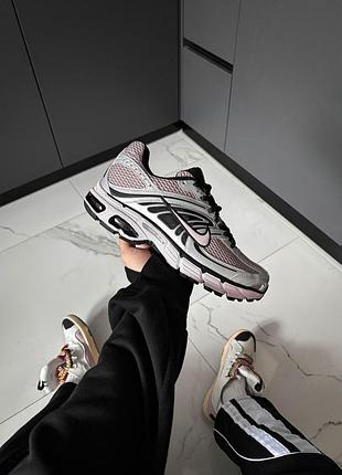 Nike air max moto 2k