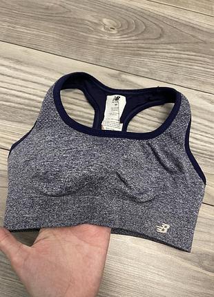 Спортивний топ new balance