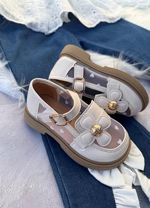Ніжні дитячі туфлі для дівчинки 5