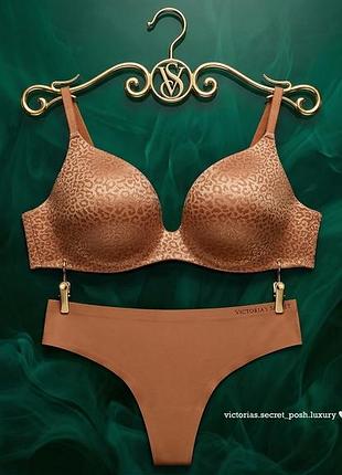 Комплект нижньої білизни victoria's secret body by victoria: бра 32c та трусики s, колір sandalwood, вікторія сікрет оригінал