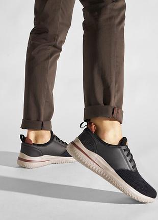 Оригінальні кросівки skechers delson