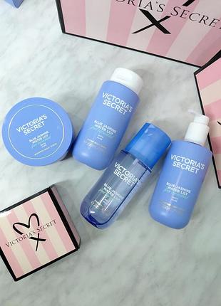 Набір / міст + лосьйон + скраб для тіла + крем для душу body care «blue jasmine & water lily». victoria's secret. оригінал 🇺🇸