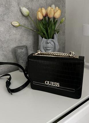 Сумка крос-боді  guess з ефектом крокодилячої шкіри.