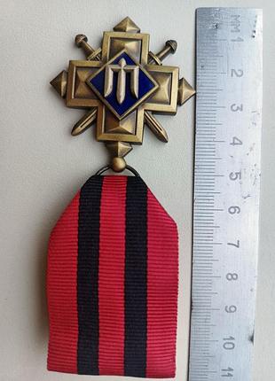 Почесний нагрудний знак головнокомандувача збройних сил україни «золотий хрест»