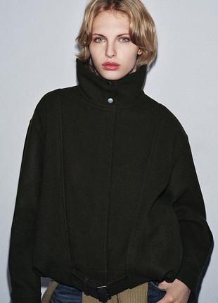 Эффектный минималистичный бомбер с шерстью zara, новый