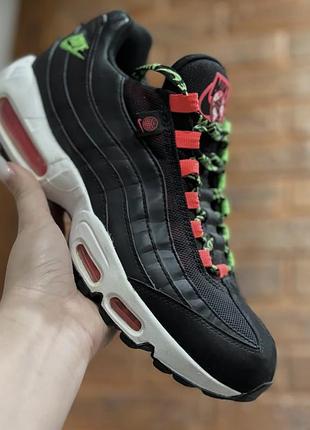 ⭐️на зображенні жіночі кросівки nike air max 95 se з колекції «worldwide». 41р.