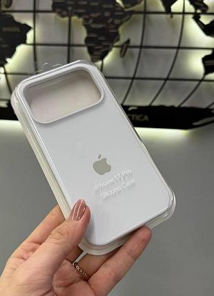 Чехол silicone case с микрофиброй для iphone 17 pro, качественный чехол-бампер с микрофиброй для айфон 17 про (белый)