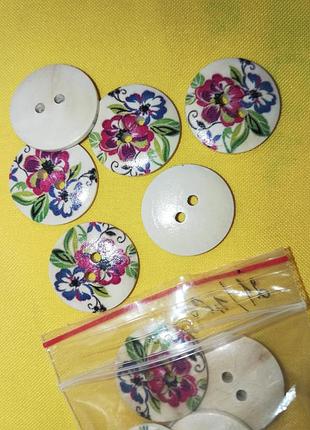 Деревянные пуговицы "цветы" pg168 №40/25мм (30 шт)