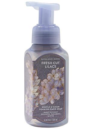Мыло-пенка для рук bath & body works fresh cut lilacs foaming soap