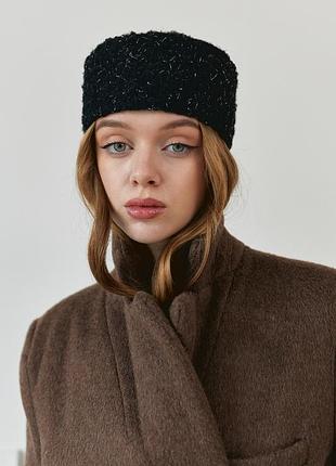 Капелюх таблетка з букле gleam чорний