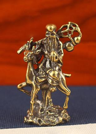 Статуетка шоу сін на олені