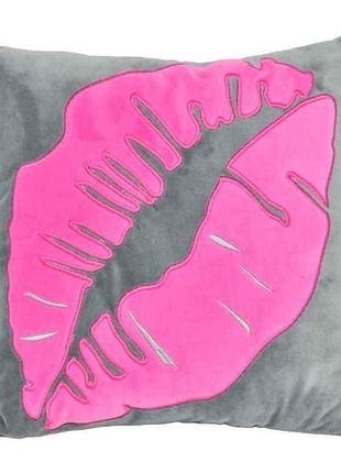 Подушка pink lips 33*33*1см сірий арт.пд-0369 тм tigres