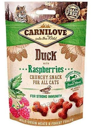 Ласощі carnilove cat crunchy snack для котів з качкою та малиною 50гр
