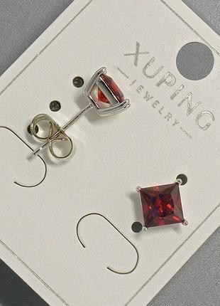 Серьги пусеты xuping с красным кристаллом d-6мм+- родий