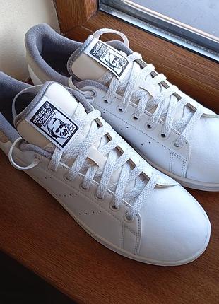 Кроссовки adidas stan smith id2005 оригинал новые р.43 натуральная кожа см 27.5