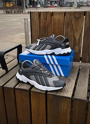 Кроссовки adidas oztral