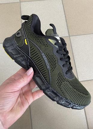 Кросівки 36-41 рр