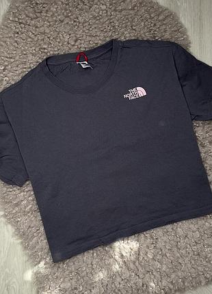 Вкорочена футболка the north face