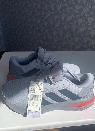 Нові чоловічі кросівки adidas 45 r