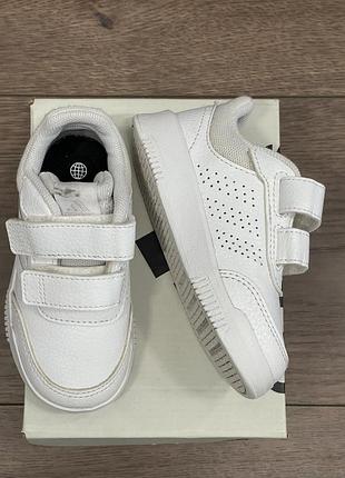 Дитячі кросівки adidas tensaur sport 2.0 c 23, 13,2 см ідеал.