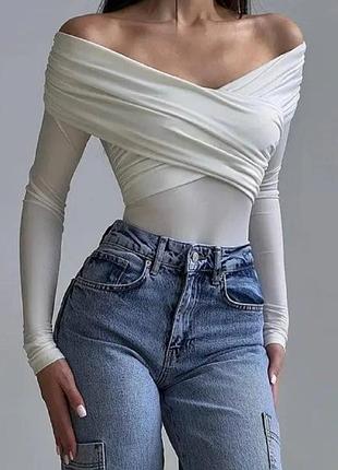 Женское боди; цвета белый, черный и шоколад; размерный ряд s,m,l,xl ;