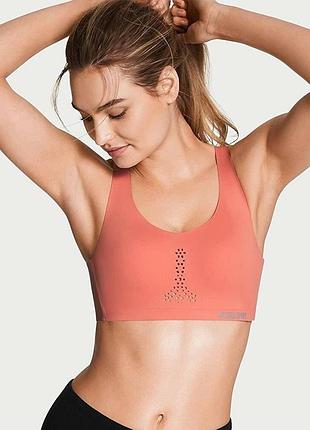 Спортивний топ victoria sport