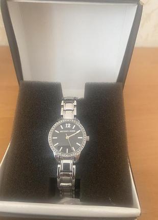 Жіночий годинник michael kors