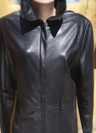 Черное кожаное пальто olly formals на молнии, m-l