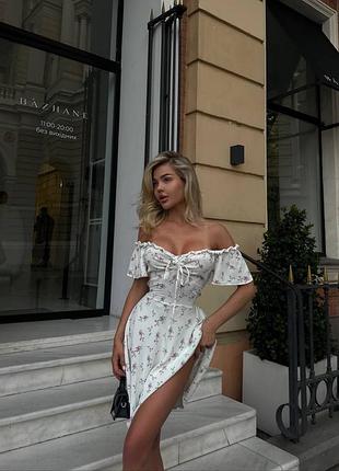Приголомшлива літня сукня з відкритими плечиками
