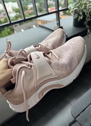 Жіночі оригінальні кросівки рожеві зручні як нові nike 42 розмір