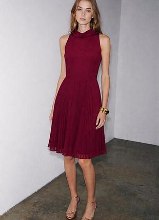Шикарное платье плиссе asos disy
