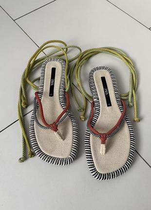 Босоножки zara
