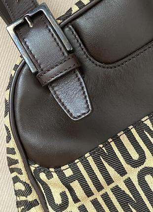 Vintage moschino сумка з логотипом | італія
