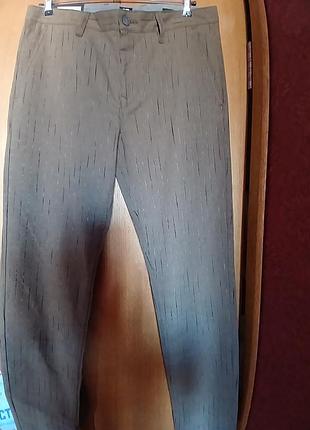 Брюки hugo boss оригінал, tapered fit, р. 32/32.